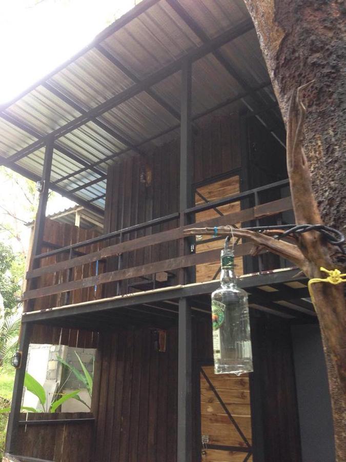 The Shadow House & Bar Hotell Koh Phayam Eksteriør bilde